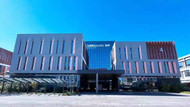 足球资讯编辑如何核实转会传闻的真实性